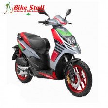 Aprilia SR 150 Race Carbon ABS